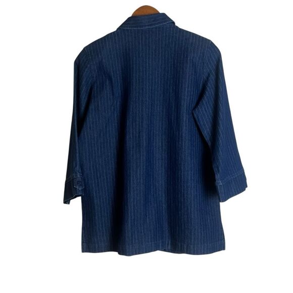 Alia striped denim button down shirt. Size 8 - Picture 6 of 7